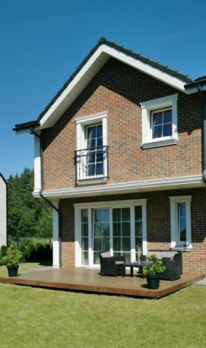 Melnrage Beach cozy apartments & terrace - pine view sea entry